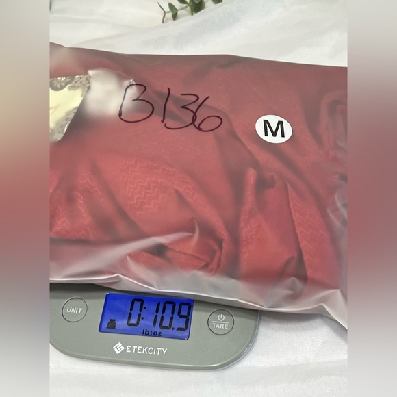 Band Of The Free JOSETTE RED PUFF SLEEVE MINI DRESS Size Medium - Picture 10 of 10